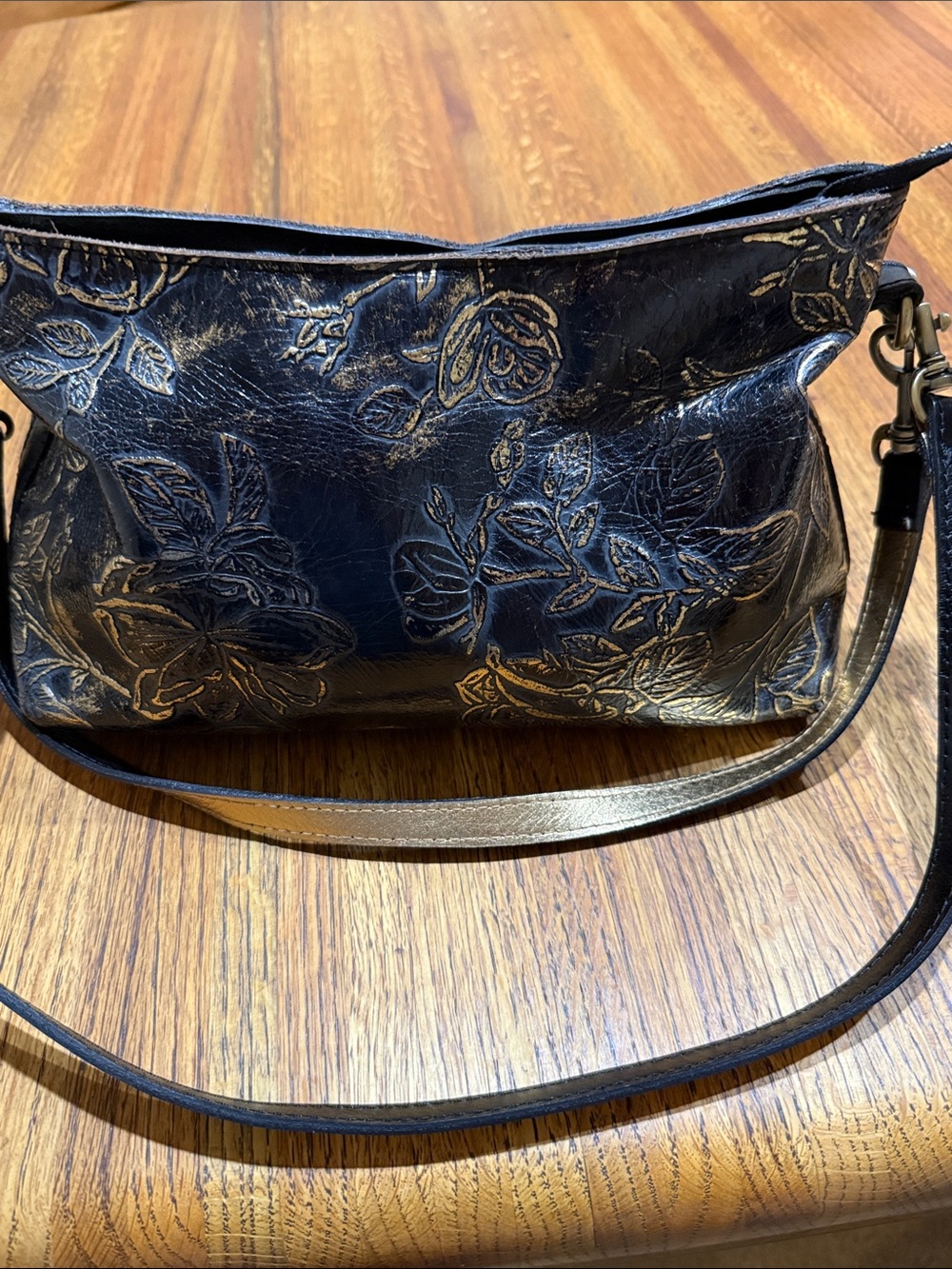 Patricia Nash Black Leather Embossed Crossbody with Gold Trim - Picture 2 of 11